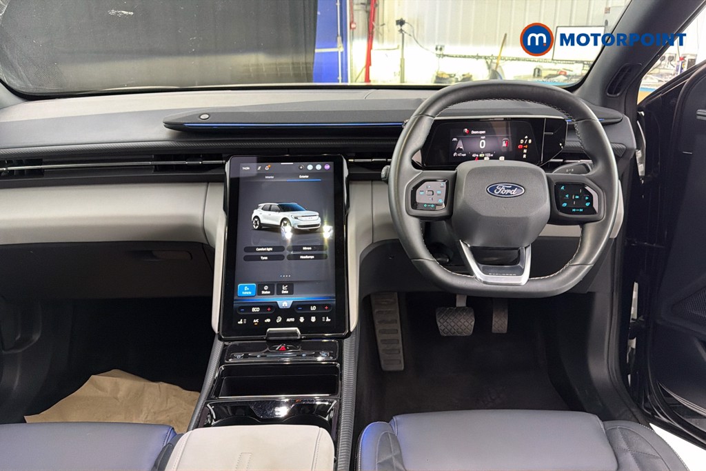 Ford Explorer Premium Automatic Electric SUV - Stock Number (1647641) - 1st supplementary image