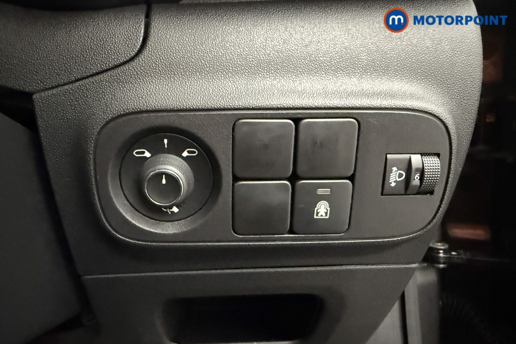 Citroen C3 Plus Manual Petrol Hatchback - Stock Number (1647941) - 5th supplementary image