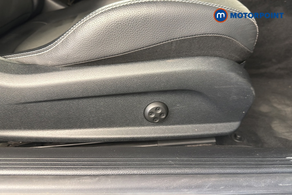 Mercedes-Benz E Class Amg Line Automatic Diesel Coupe - Stock Number (1648178) - 23rd supplementary image