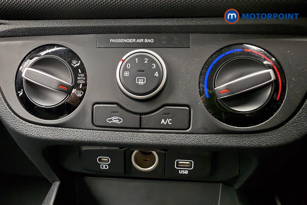 Hyundai I10 Advance Automatic Petrol Hatchback - Stock Number (1648237) - 15th supplementary image