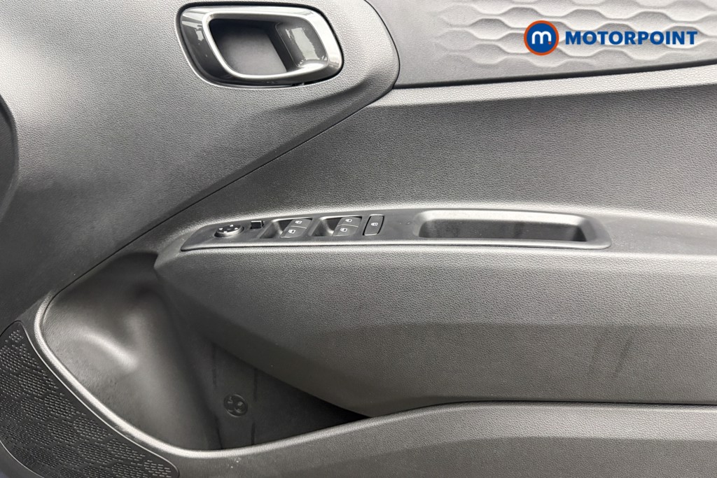 Hyundai I10 Advance Automatic Petrol Hatchback - Stock Number (1648237) - 17th supplementary image