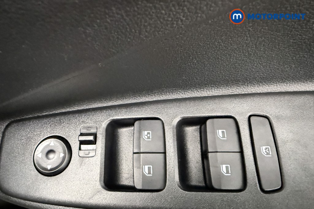 Hyundai I10 Advance Automatic Petrol Hatchback - Stock Number (1648237) - 18th supplementary image