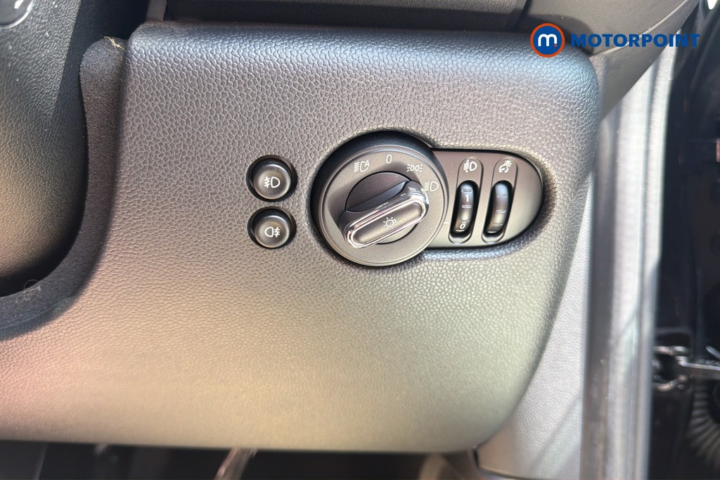 Mini Hatchback Cooper S Classic Automatic Petrol Hatchback - Stock Number (1648371) - 18th supplementary image