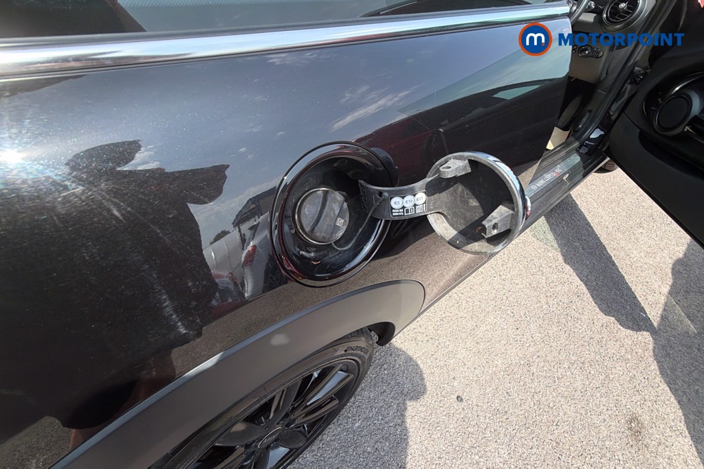 Mini Hatchback Cooper S Classic Automatic Petrol Hatchback - Stock Number (1648371) - 41st supplementary image