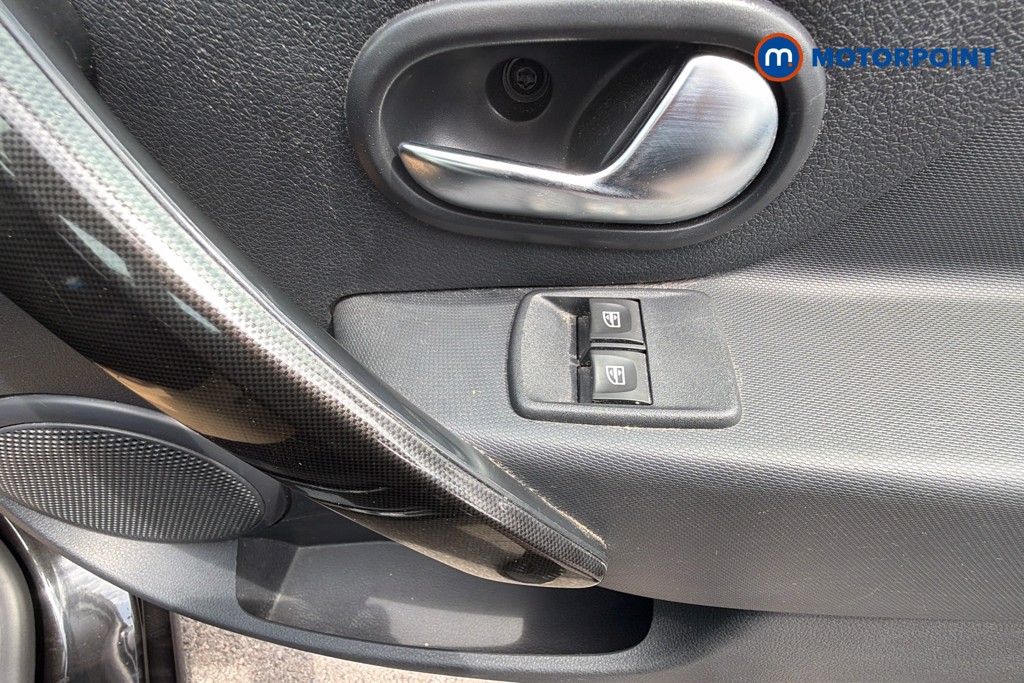 Dacia Sandero Comfort Manual Petrol Hatchback - Stock Number (1648514) - 20th supplementary image