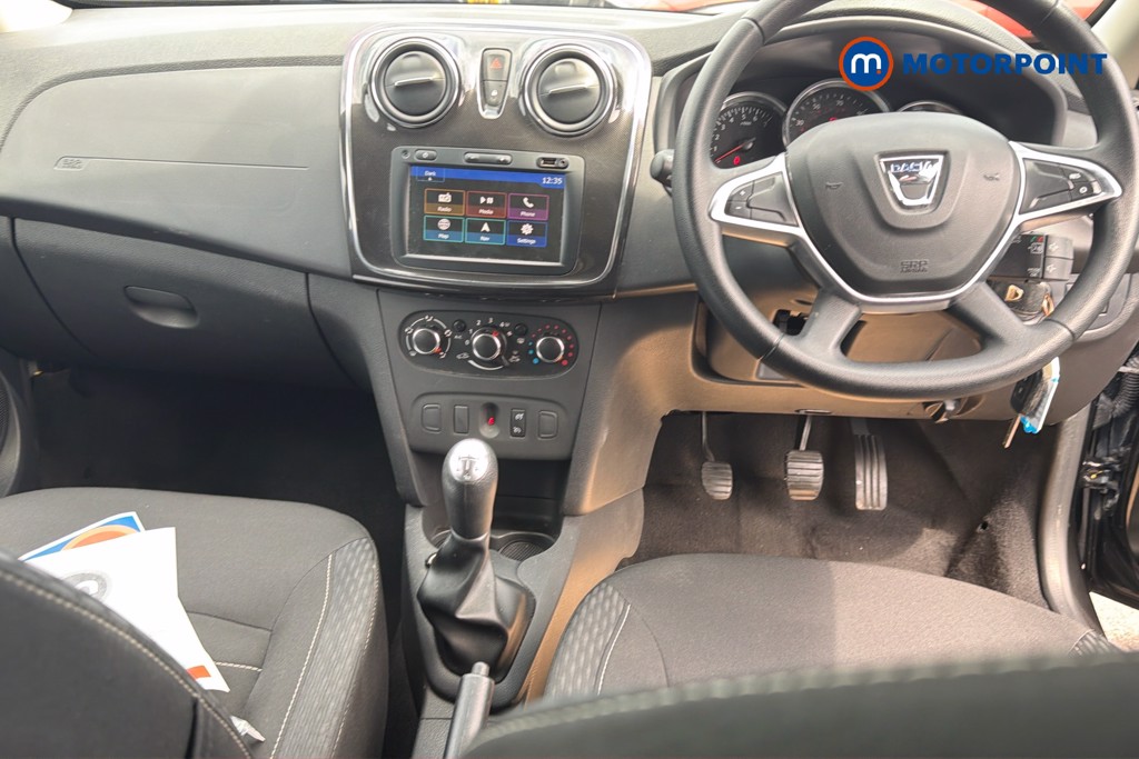 Dacia Sandero Comfort Manual Petrol Hatchback - Stock Number (1648514) - 1st supplementary image