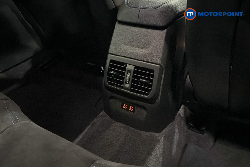 BMW 1 Series M135i Automatic Petrol Hatchback - Stock Number (1648954) - 30th supplementary image
