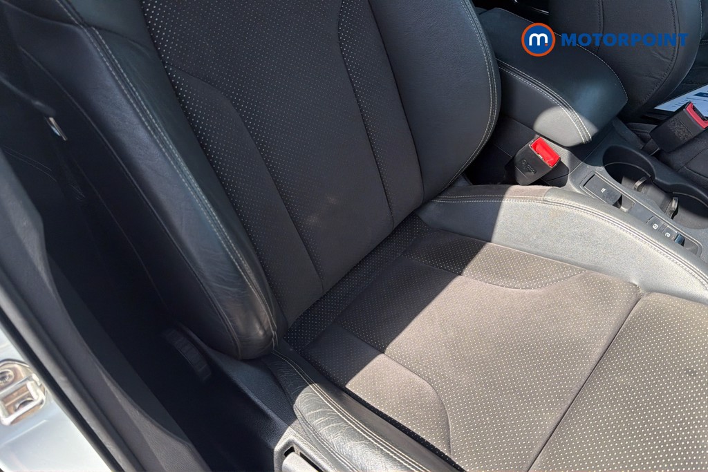 Audi Q3 Black Edition Manual Petrol SUV - Stock Number (1649133) - 22nd supplementary image