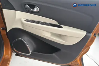 Renault Captur Gt Line Automatic Diesel SUV - Stock Number (1649389) - 18th supplementary image