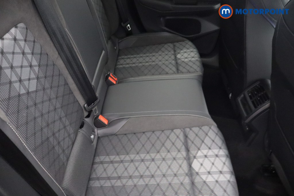 Volkswagen Golf R-Line Automatic Petrol Hatchback - Stock Number (1649525) - 7th supplementary image