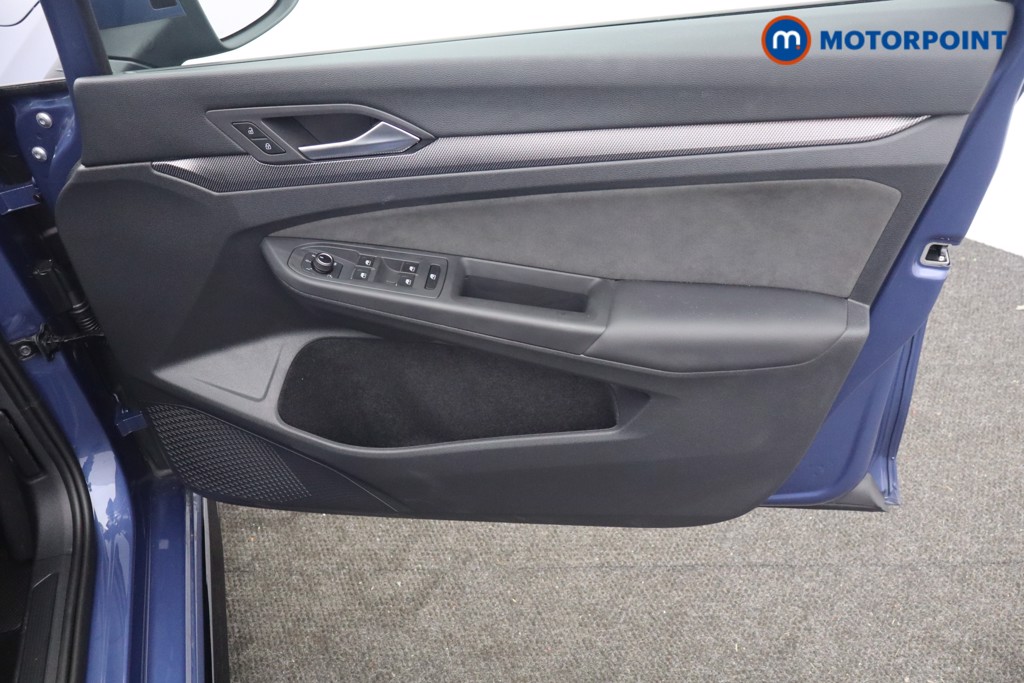 Volkswagen Golf R-Line Automatic Petrol Hatchback - Stock Number (1649525) - 9th supplementary image