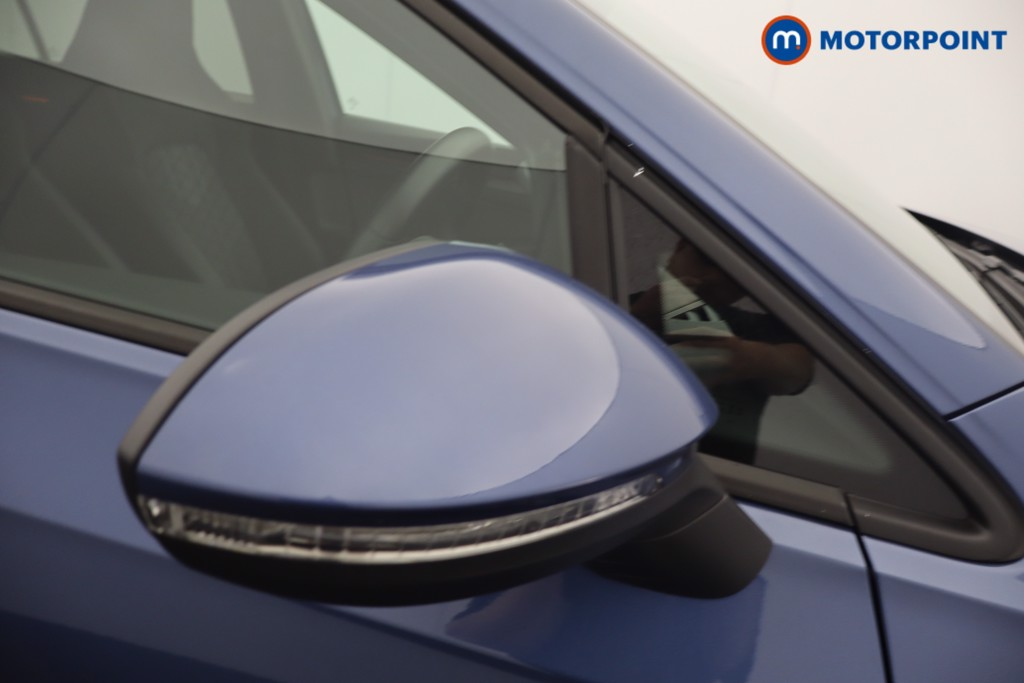 Volkswagen Golf R-Line Automatic Petrol Hatchback - Stock Number (1649525) - 21st supplementary image