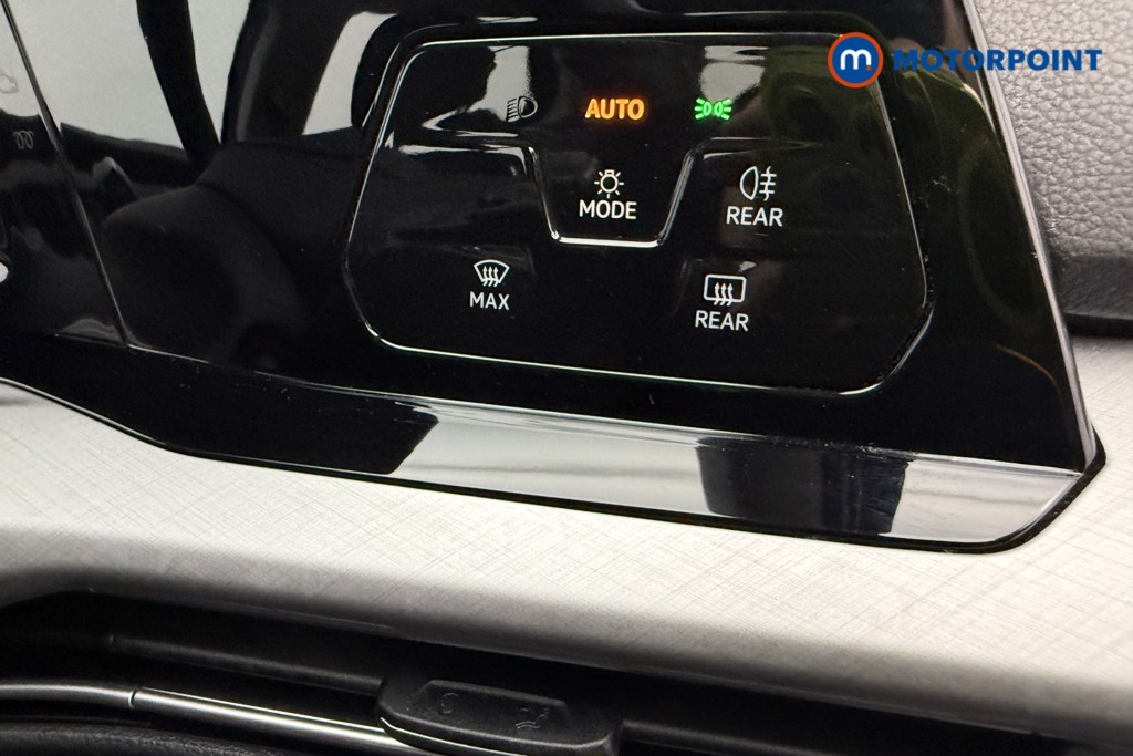 Volkswagen Golf Life Manual Petrol Hatchback - Stock Number (1650029) - 17th supplementary image