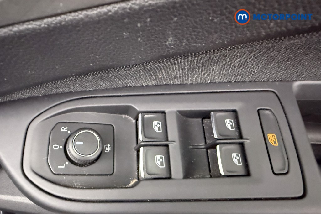 Volkswagen Golf Life Manual Petrol Hatchback - Stock Number (1650029) - 19th supplementary image