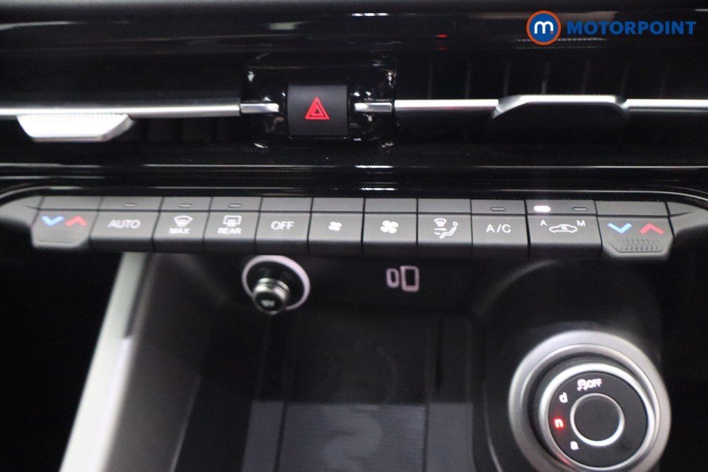 Alfa Romeo Tonale Sprint Automatic Petrol SUV - Stock Number (1650206) - 16th supplementary image