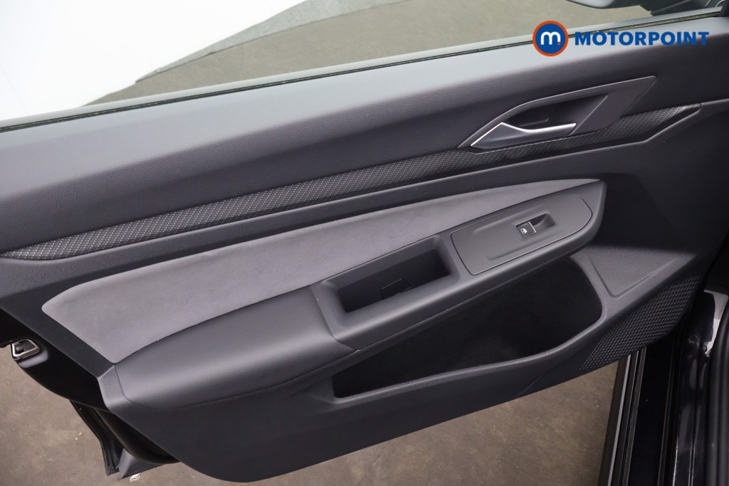 Volkswagen Golf R-Line Automatic Petrol Hatchback - Stock Number (1650434) - 22nd supplementary image