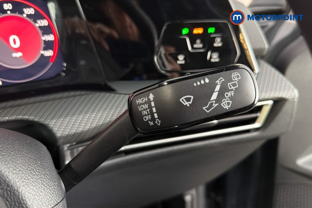 Volkswagen Golf R-Line Manual Petrol Hatchback - Stock Number (1650583) - 7th supplementary image