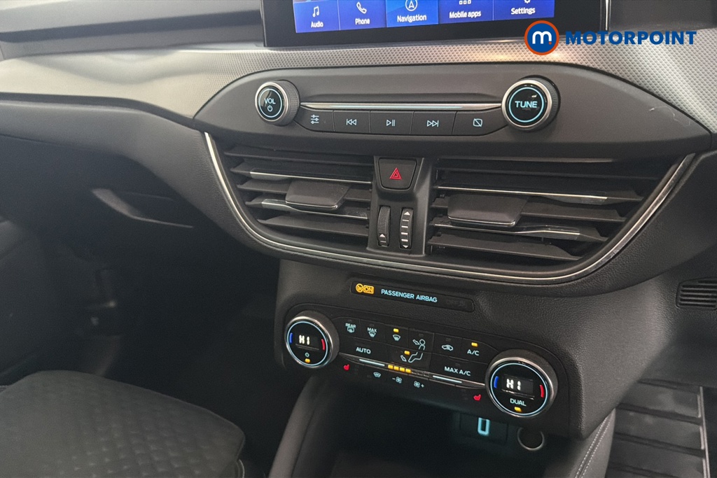 Ford Focus Titanium X Automatic Diesel Hatchback - Stock Number (1650728) - 12th supplementary image