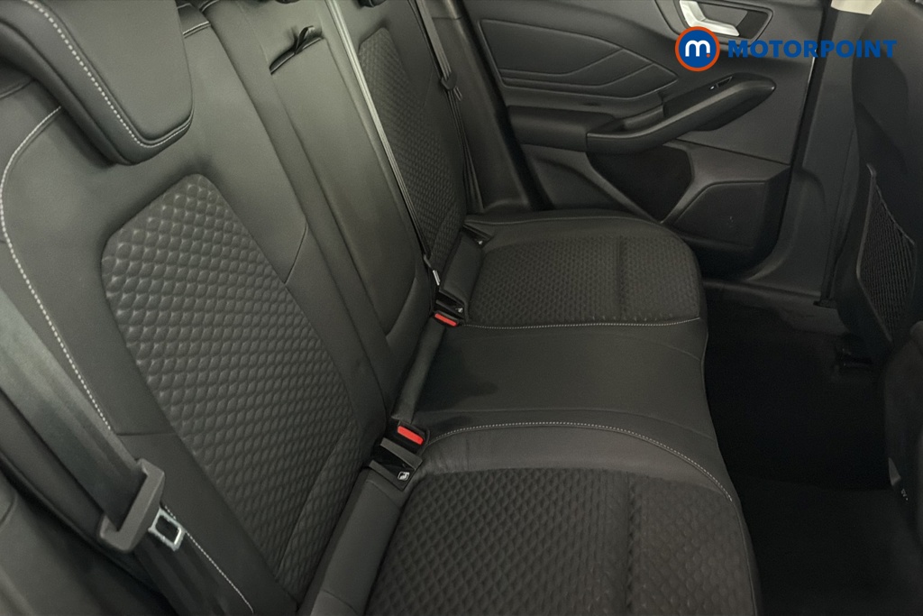 Ford Focus Titanium X Automatic Diesel Hatchback - Stock Number (1650728) - 25th supplementary image