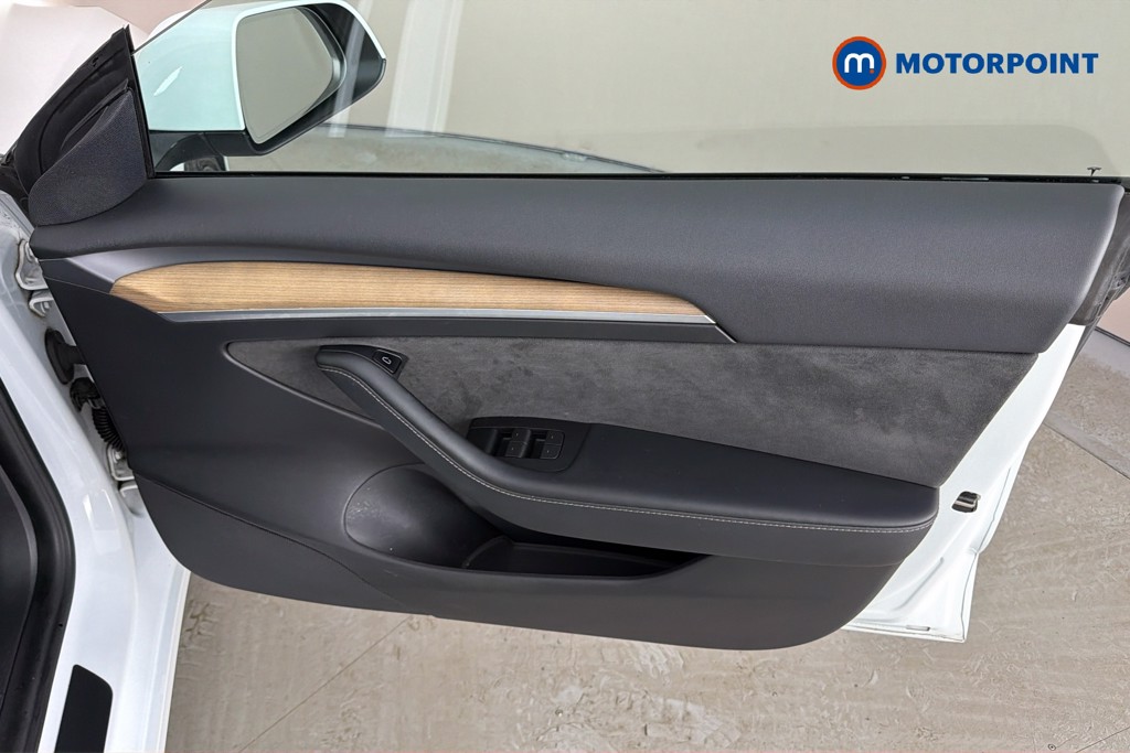 Tesla Model 3 Standard Plus Automatic Electric Saloon - Stock Number (1650742) - 19th supplementary image