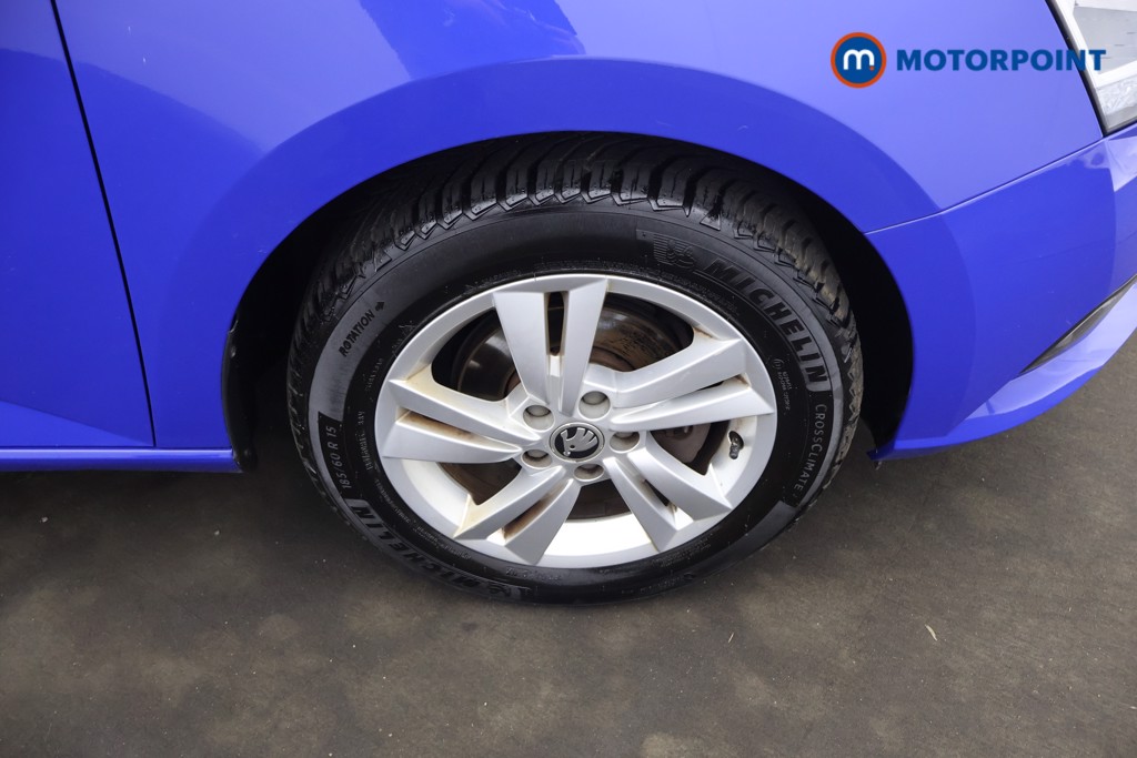 Skoda Fabia SE Manual Petrol Hatchback - Stock Number (1650753) - 4th supplementary image