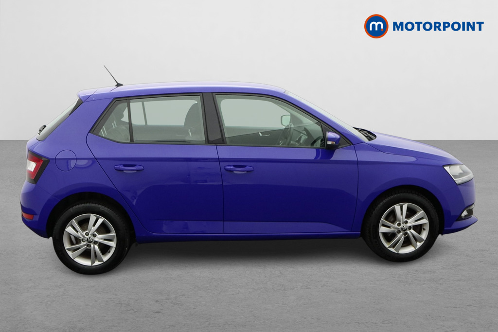 Skoda Fabia SE Manual Petrol Hatchback - Stock Number (1650753) - Drivers side