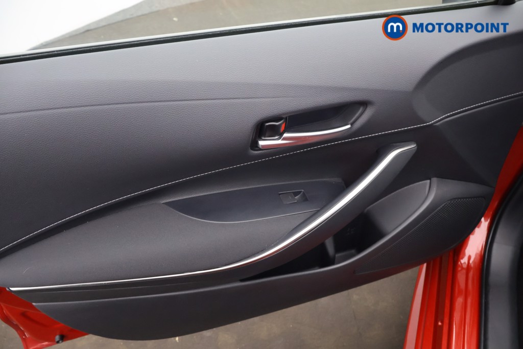Toyota Corolla Design Automatic Petrol-Electric Hybrid Hatchback - Stock Number (1650759) - 22nd supplementary image