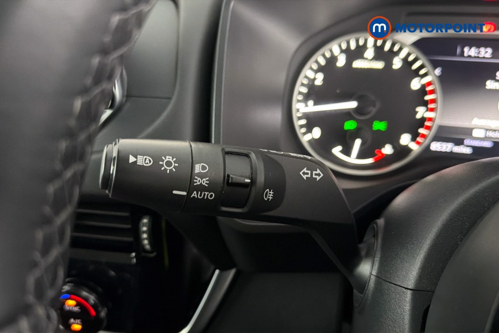 Nissan Qashqai Acenta Premium Manual Petrol SUV - Stock Number (1650902) - 6th supplementary image