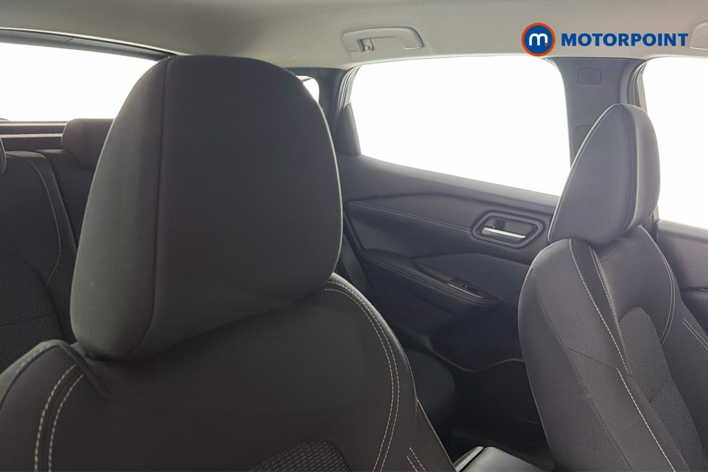 Nissan Qashqai Acenta Premium Manual Petrol SUV - Stock Number (1650902) - 23rd supplementary image