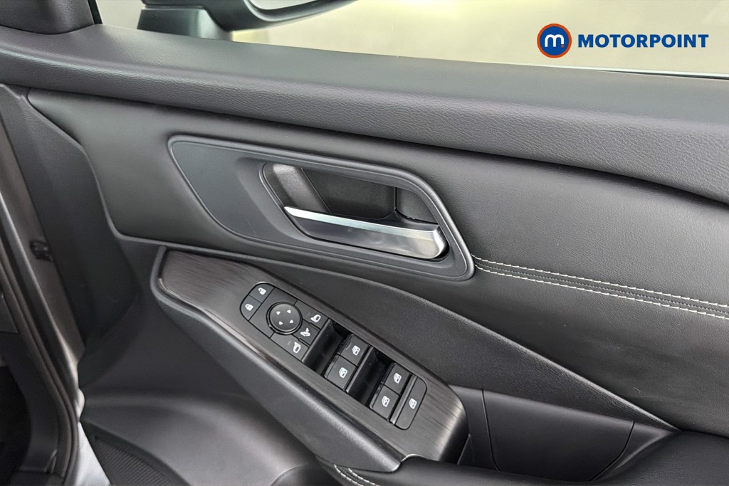 Nissan Qashqai Acenta Premium Manual Petrol SUV - Stock Number (1650902) - 42nd supplementary image