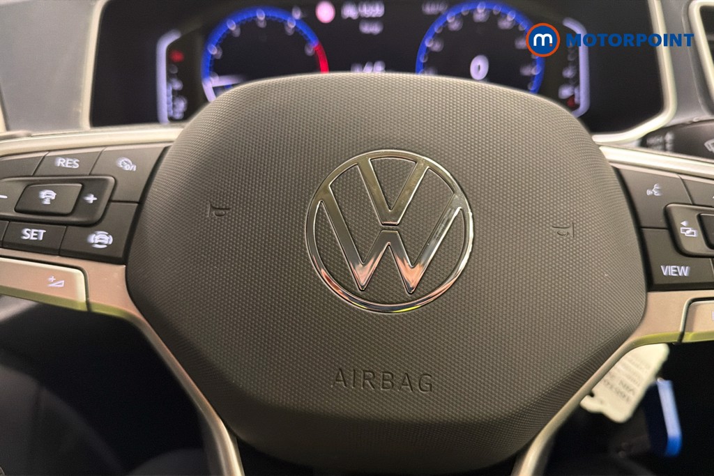 Volkswagen T-Roc Style Manual Petrol SUV - Stock Number (1651033) - 5th supplementary image
