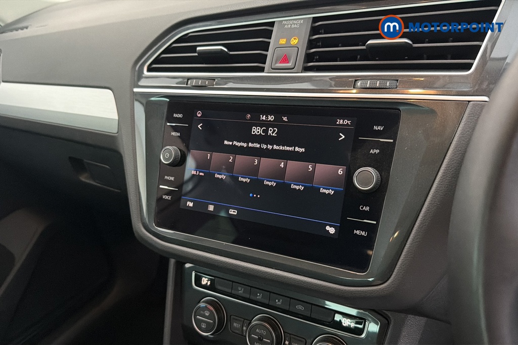 Volkswagen Tiguan Match Manual Petrol SUV - Stock Number (1651263) - 8th supplementary image