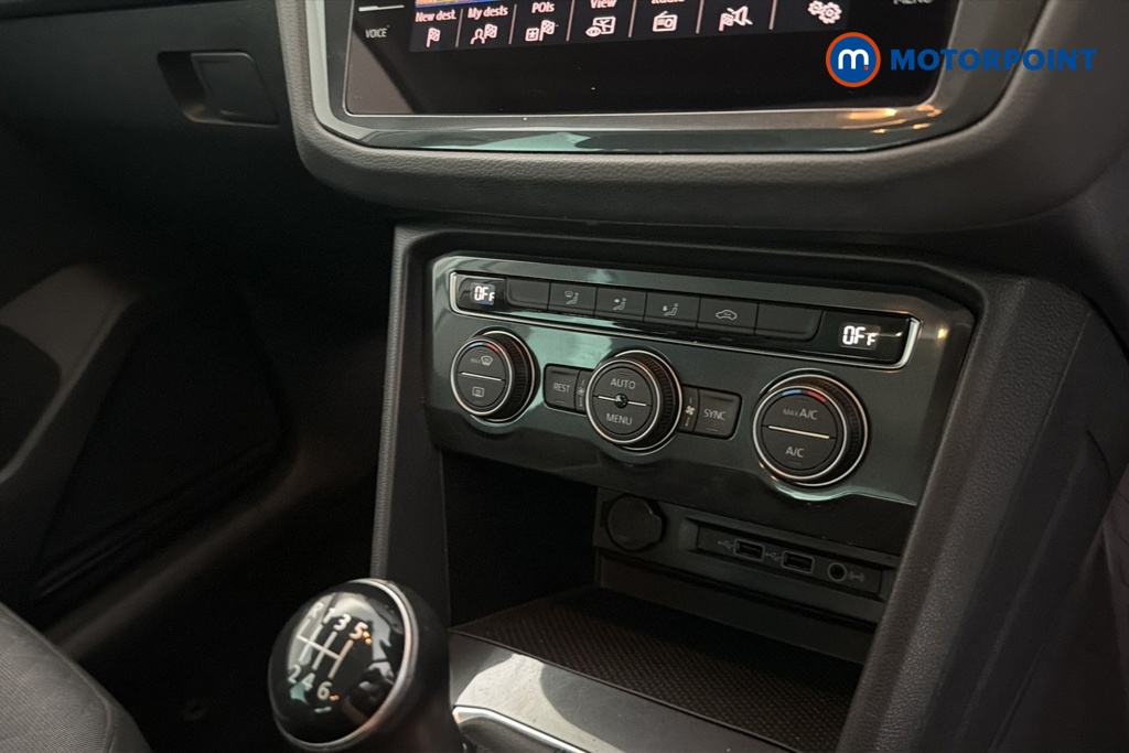 Volkswagen Tiguan Match Manual Petrol SUV - Stock Number (1651263) - 12th supplementary image