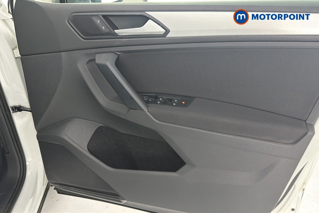 Volkswagen Tiguan Match Manual Petrol SUV - Stock Number (1651263) - 18th supplementary image
