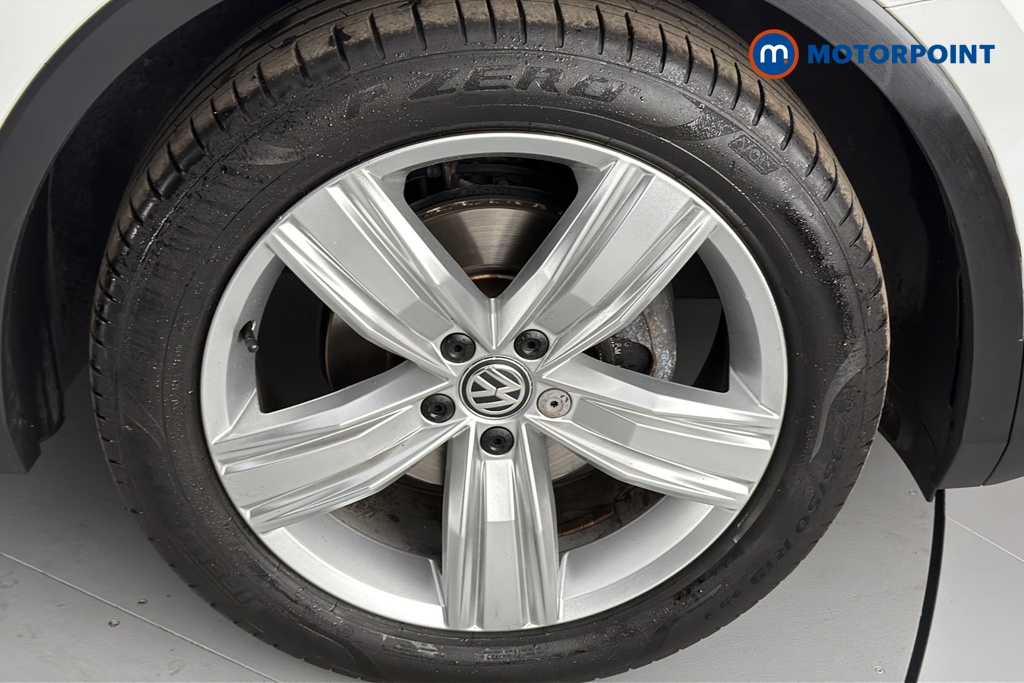 Volkswagen Tiguan Match Manual Petrol SUV - Stock Number (1651263) - 47th supplementary image