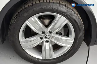 Volkswagen Tiguan Match Manual Petrol SUV - Stock Number (1651263) - 47th supplementary image