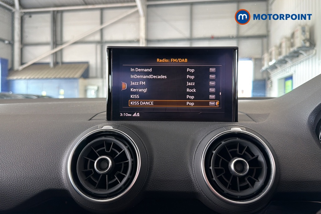 Audi Q2 Black Edition Automatic Petrol SUV - Stock Number (1651589) - 8th supplementary image