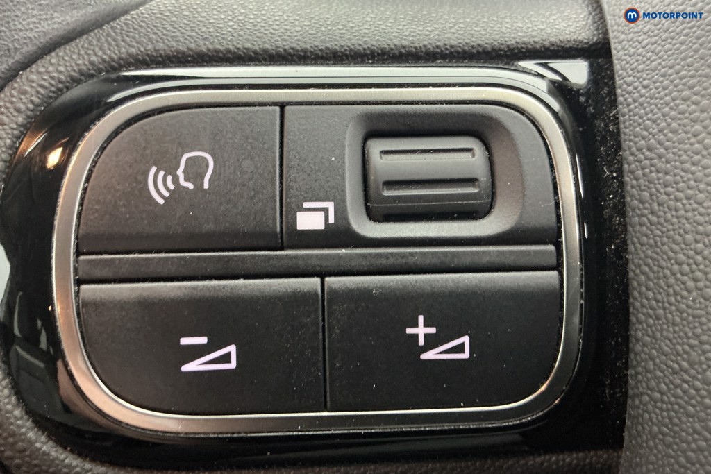 Citroen C5 Aircross Flair Manual Diesel SUV - Stock Number (1651618) - 21st supplementary image
