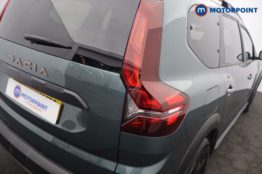 Dacia Jogger Extreme Automatic Petrol-Electric Hybrid People Carrier - Stock Number (1651758) - 3rd supplementary image