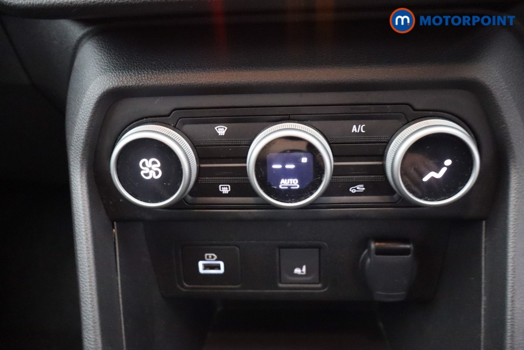 Dacia Jogger Extreme Automatic Petrol-Electric Hybrid People Carrier - Stock Number (1651758) - 17th supplementary image