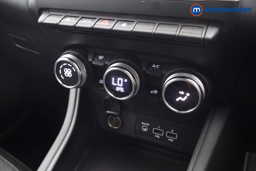 Renault Captur Evolution Manual Petrol SUV - Stock Number (1651806) - 7th supplementary image