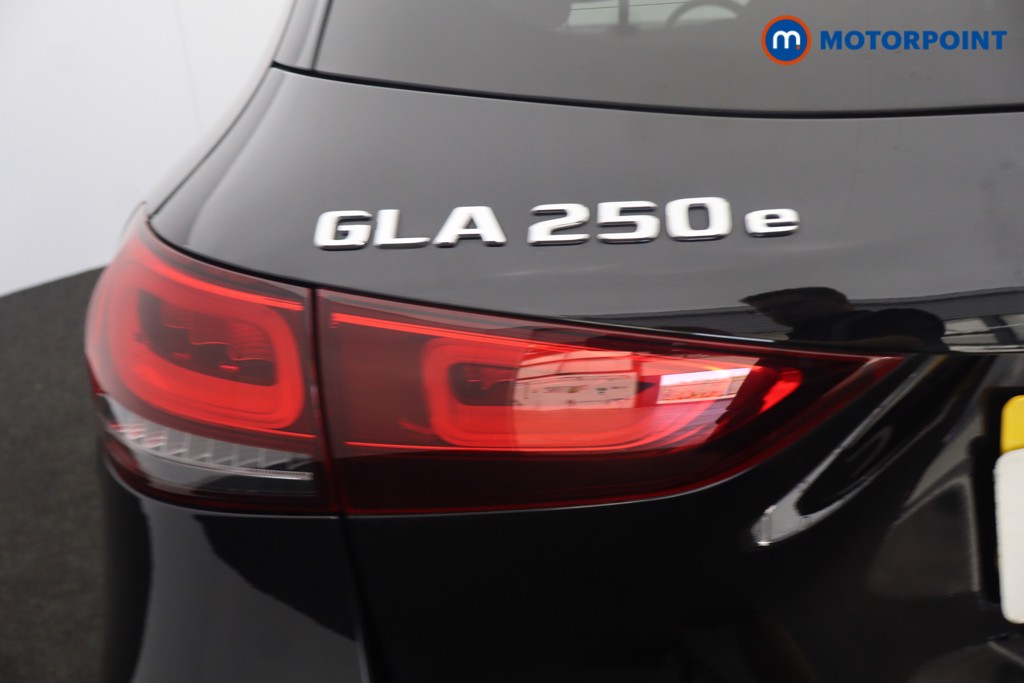 Mercedes-Benz GLA Amg Line Automatic Petrol Plug-In Hybrid SUV - Stock Number (1651922) - 43rd supplementary image