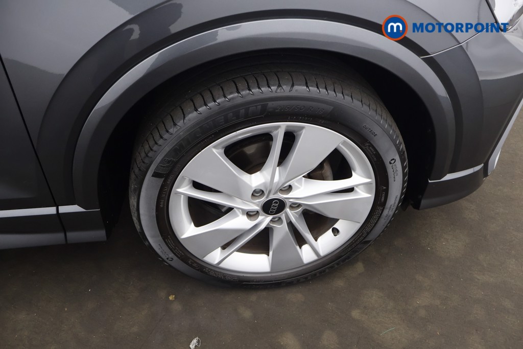 Audi Q2 S Line Manual Petrol SUV - Stock Number (1652078) - 4th supplementary image