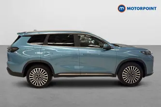 Chery Tiggo 8 Summit Automatic Petrol SUV - Stock Number (1652147) - Passenger side