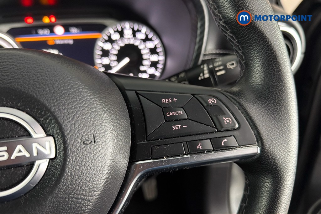 Nissan Juke N-Connecta Automatic Petrol-Electric Hybrid SUV - Stock Number (1652736) - 4th supplementary image