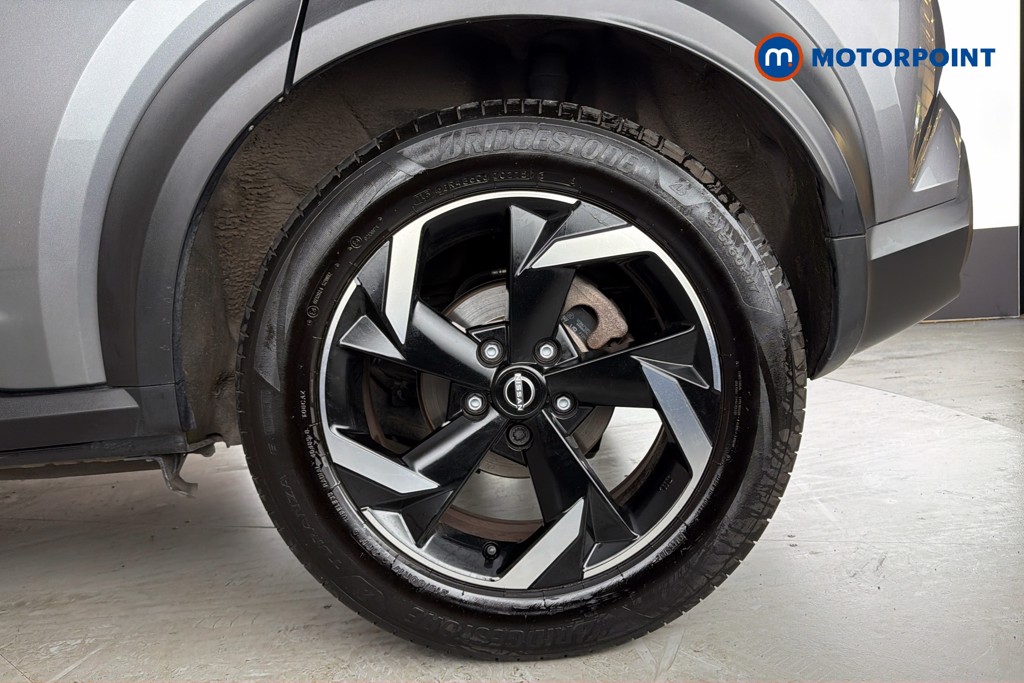 Nissan Juke N-Connecta Automatic Petrol-Electric Hybrid SUV - Stock Number (1652736) - 48th supplementary image