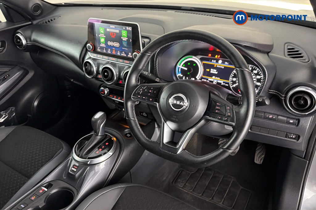 Nissan Juke N-Connecta Automatic Petrol-Electric Hybrid SUV - Stock Number (1652736) - 1st supplementary image
