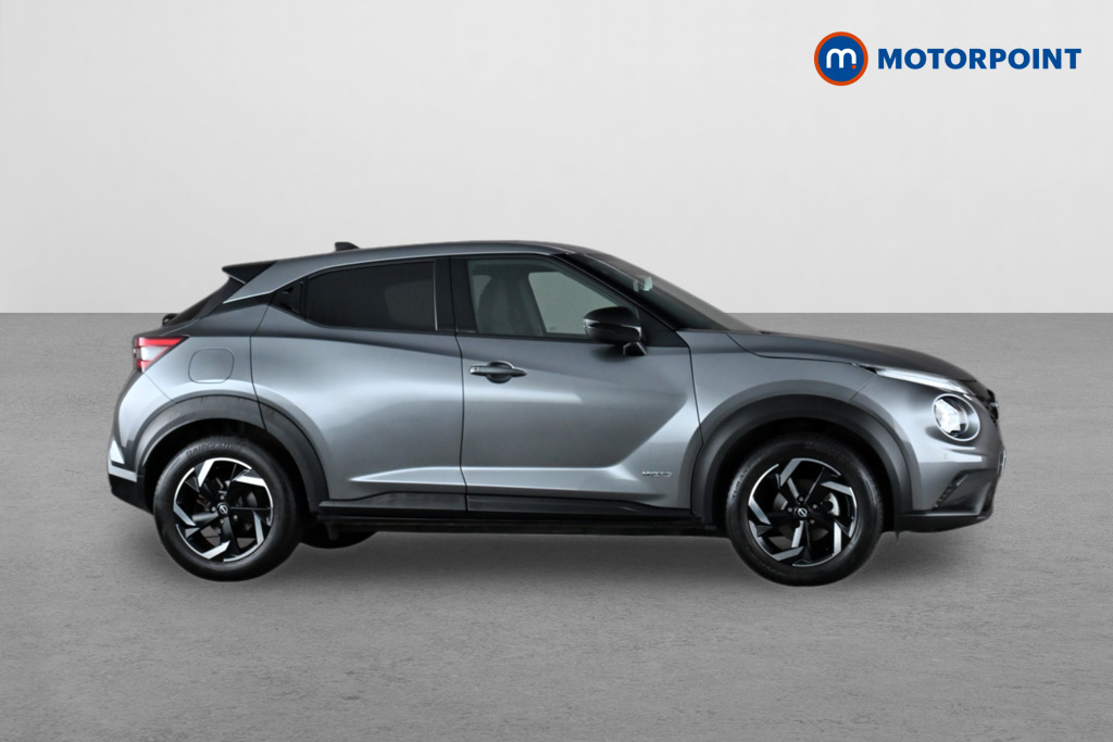 Nissan Juke N-Connecta Automatic Petrol-Electric Hybrid SUV - Stock Number (1652736) - Drivers side