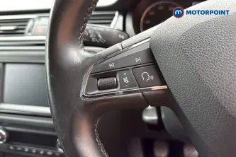 Seat Toledo Xcellence Manual Petrol Hatchback - Stock Number (1652923) - 4th supplementary image