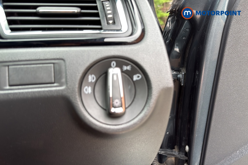 Seat Toledo Xcellence Manual Petrol Hatchback - Stock Number (1652923) - 11th supplementary image